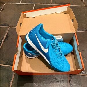 Nike Bright Blue Soccer Shoes